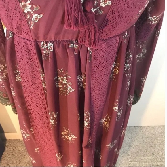 Clover+Scout Floral Maxi - Picture 7 of 9